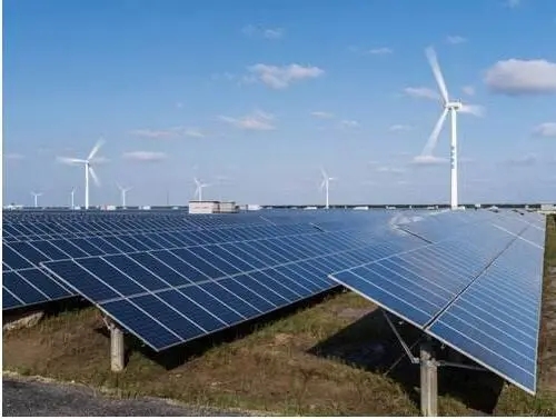 前7個月太陽能發電裝機容量同比增長42.9% ，光伏產業鏈公司業績向好